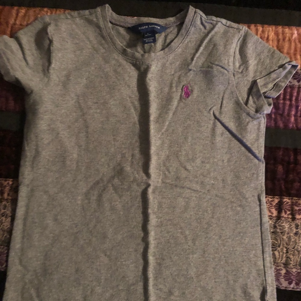 Grey Polo tee shirt. Size XL girls.